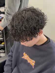 波巻きパーマ